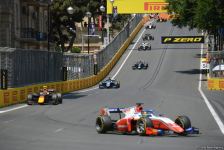 В рамках Гран-при Азербайджана стартовал спринт в классе Формулы-2 (ФОТО)