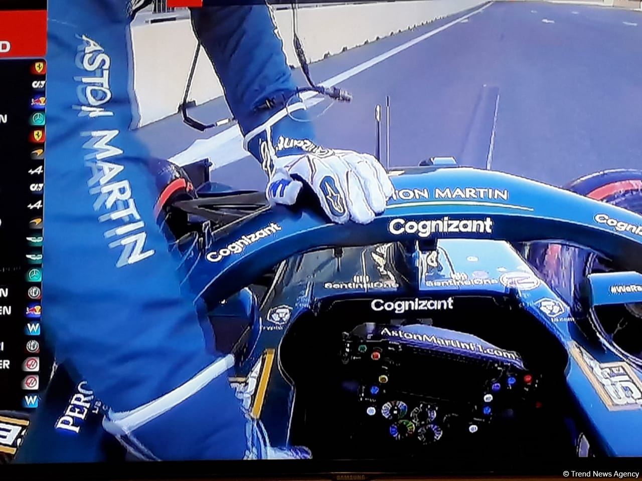 Первая авария в квалификации на Гран-при Азербайджана "Формулы 1" (ФОТО)