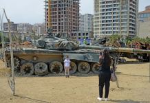 Посетителям Парка военных трофеев в Баку демонстрируется мощь азербайджанской армии (ФОТОРЕПОРТАЖ)