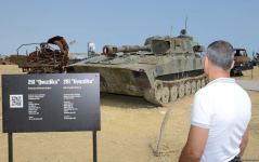 Посетителям Парка военных трофеев в Баку демонстрируется мощь азербайджанской армии (ФОТОРЕПОРТАЖ)