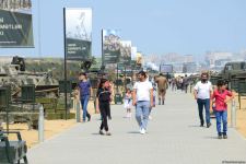 Посетителям Парка военных трофеев в Баку демонстрируется мощь азербайджанской армии (ФОТОРЕПОРТАЖ)