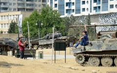 Посетителям Парка военных трофеев в Баку демонстрируется мощь азербайджанской армии (ФОТОРЕПОРТАЖ)