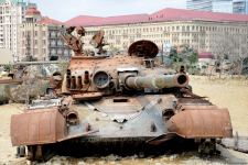 Посетителям Парка военных трофеев в Баку демонстрируется мощь азербайджанской армии (ФОТОРЕПОРТАЖ)