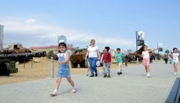 Посетителям Парка военных трофеев в Баку демонстрируется мощь азербайджанской армии (ФОТОРЕПОРТАЖ)