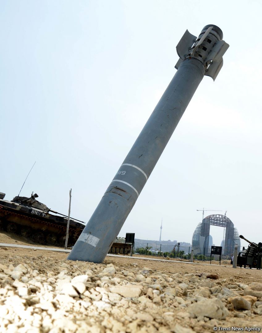 Посетителям Парка военных трофеев в Баку демонстрируется мощь азербайджанской армии (ФОТОРЕПОРТАЖ)