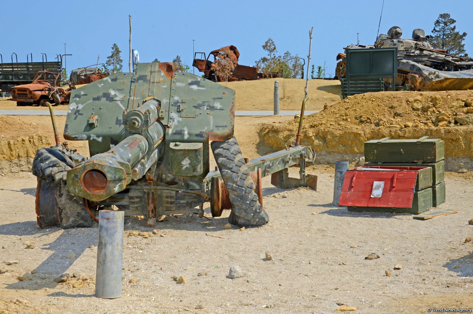 Посетителям Парка военных трофеев в Баку демонстрируется мощь азербайджанской армии (ФОТОРЕПОРТАЖ)