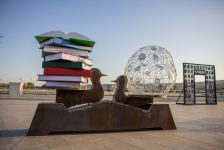 На Бакинском приморском бульваре открылась выставка Reduce, Reuse, Recycle, Respect издательского дома NARGIS (ФОТО/ВИДЕО)