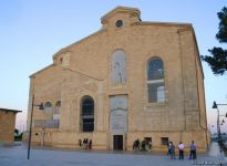 В Баку представлена оригинальная экспозиция устойчивой моды - будущее текстиля (ФОТО)