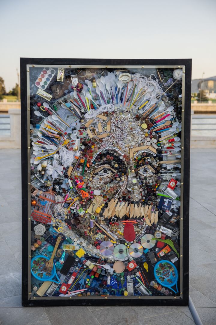 На Бакинском приморском бульваре открылась выставка Reduce, Reuse, Recycle, Respect издательского дома NARGIS (ФОТО/ВИДЕО)