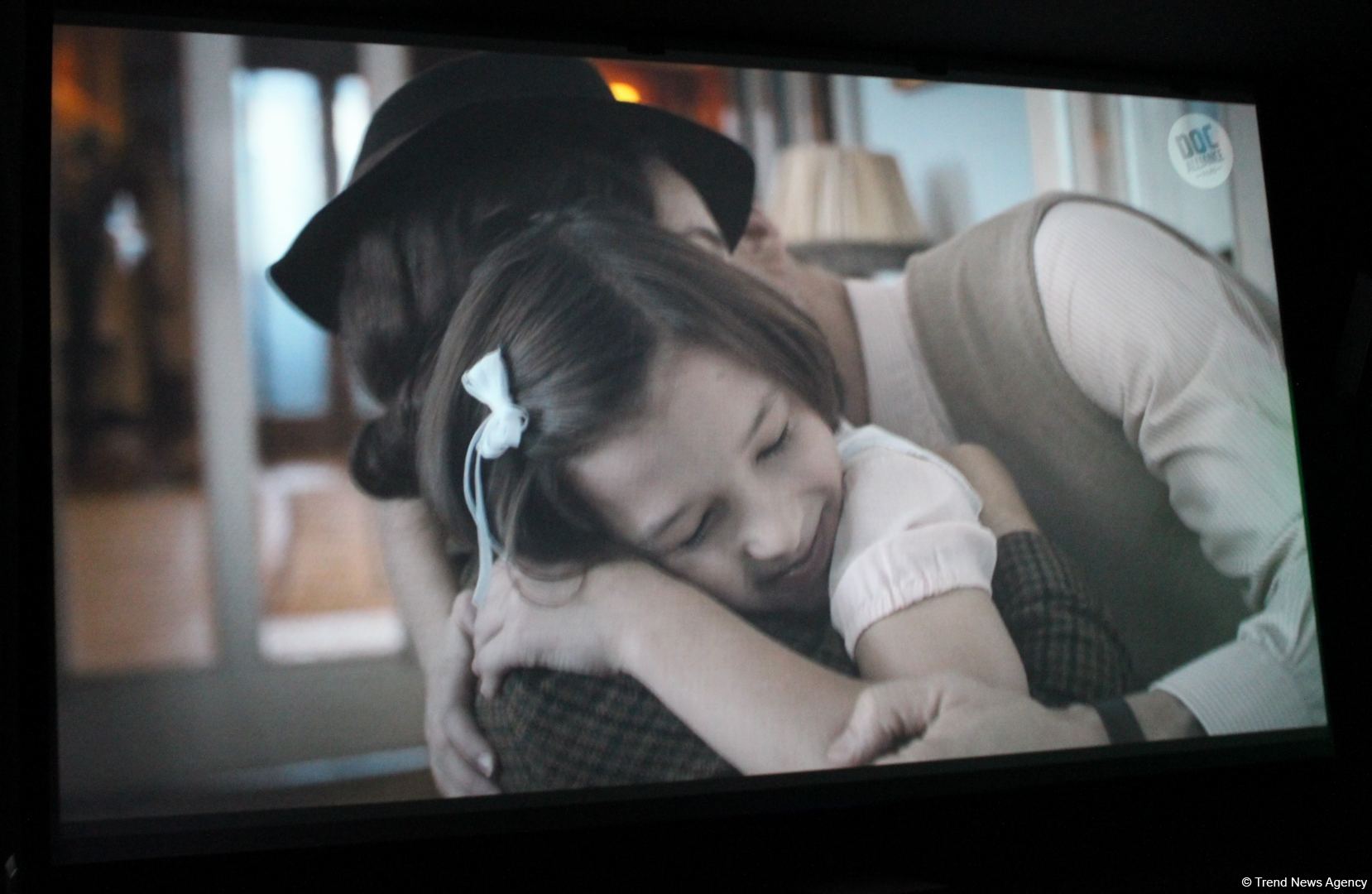 Женщина в политике: в Баку состоялся показ фильма "Милада" (ФОТО)