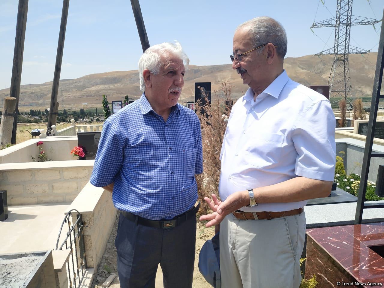 В Баку прошли похороны народного артиста Рамиза Азизбейли (ФОТО)