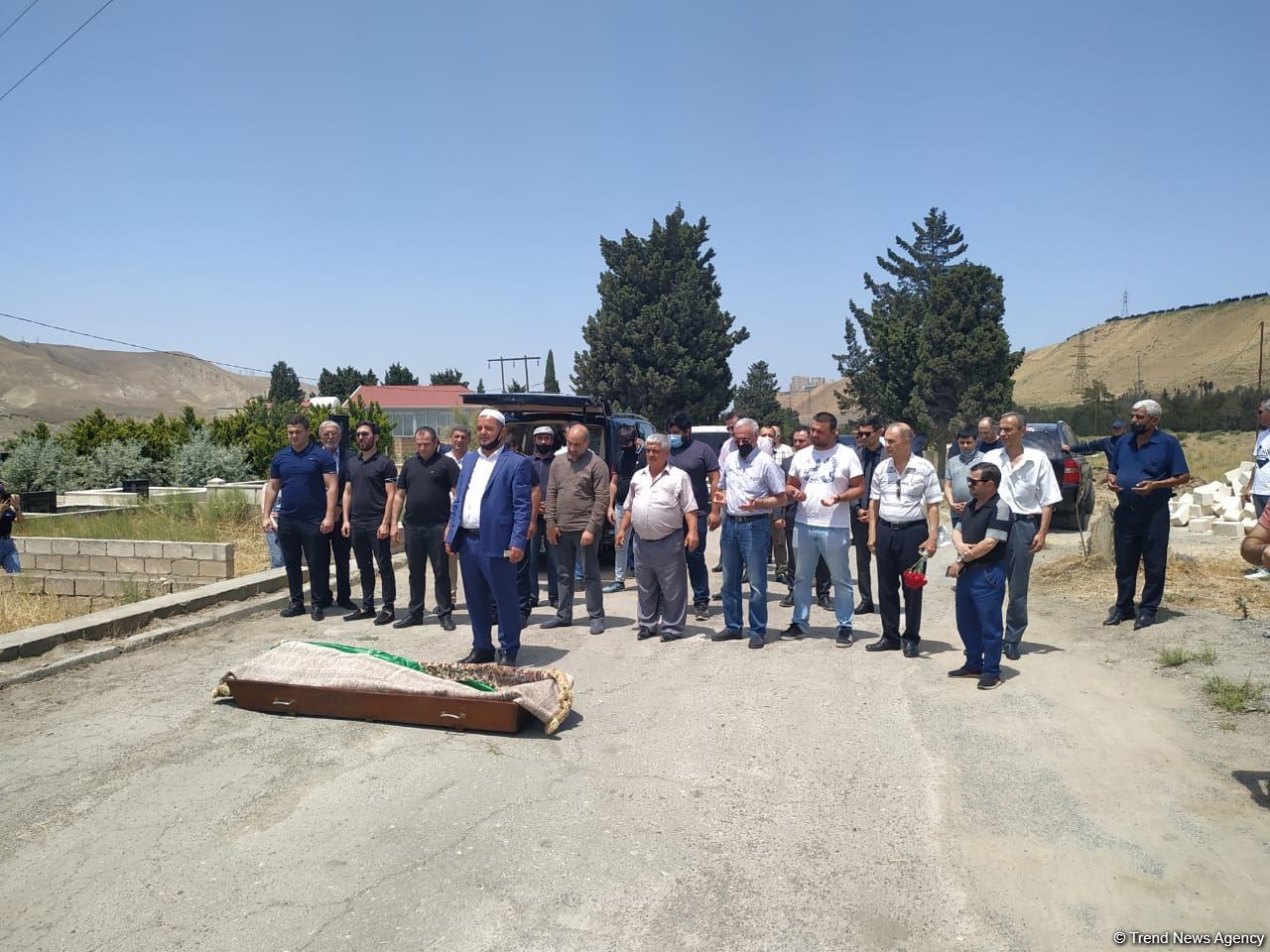 В Баку прошли похороны народного артиста Рамиза Азизбейли (ФОТО)