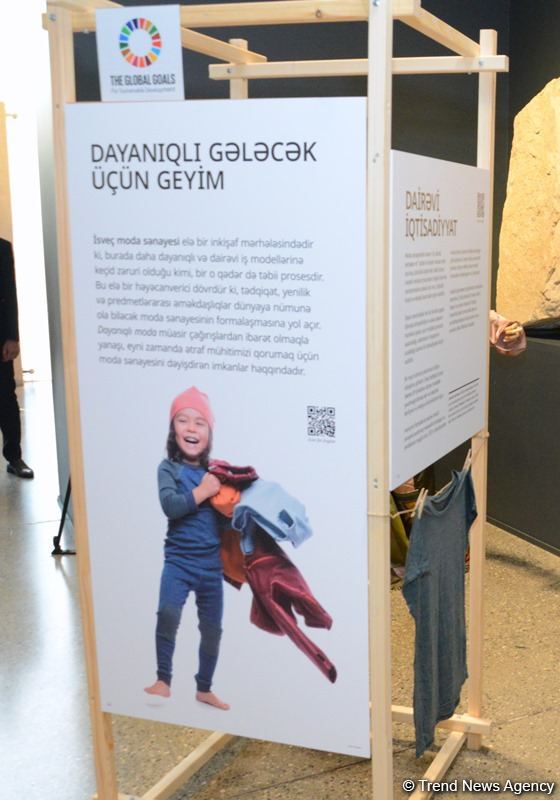 В Баку представлена оригинальная экспозиция устойчивой моды - будущее текстиля (ФОТО)