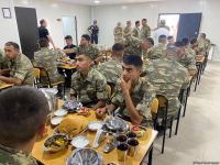 Организован медиа-тур в воинские части модульного типа на освобожденных территориях Азербайджана (ФОТО)