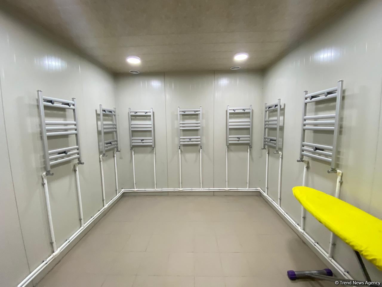 Организован медиа-тур в воинские части модульного типа на освобожденных территориях Азербайджана (ФОТО)