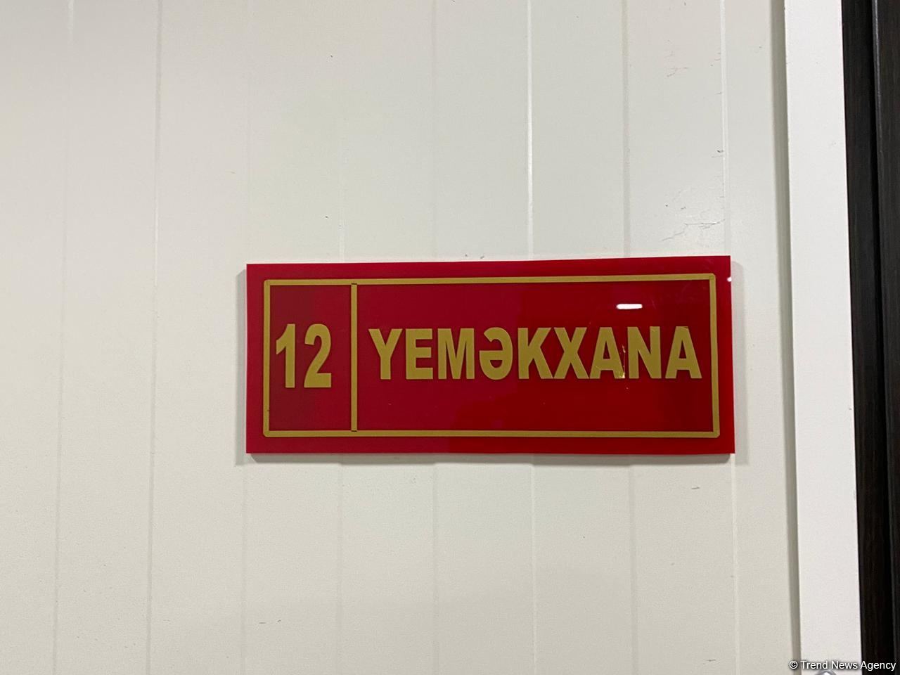 Организован медиа-тур в воинские части модульного типа на освобожденных территориях Азербайджана (ФОТО)