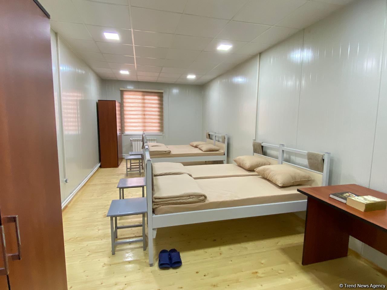 Организован медиа-тур в воинские части модульного типа на освобожденных территориях Азербайджана (ФОТО)