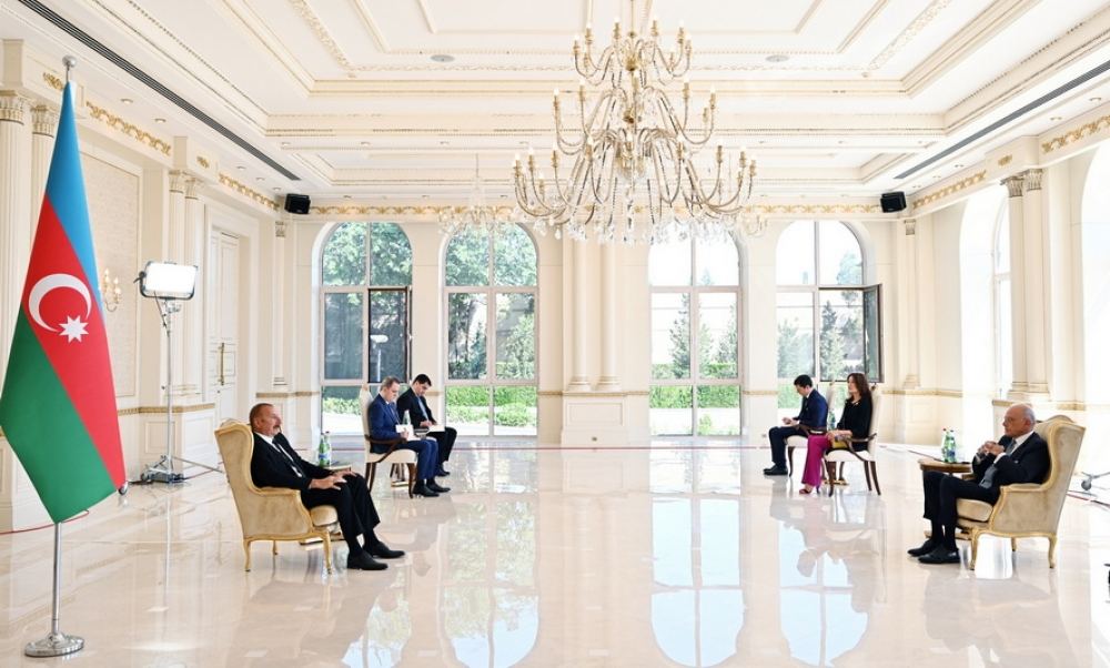 Президент Ильхам Алиев: Италия становится одним из основных рынков для нашего природного газа