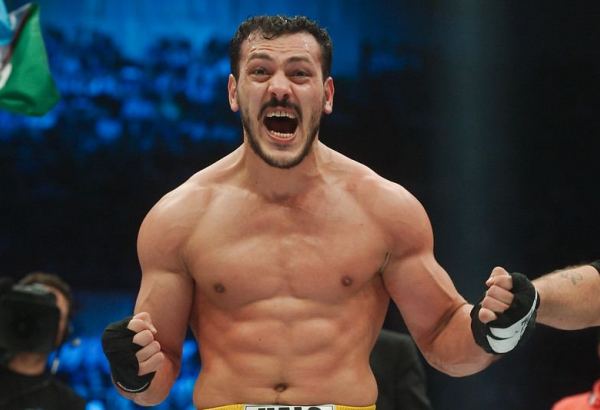 Маугли против Бешеного пса. Забит Самедов триумфально вернулся на ринг (ВИДЕО)