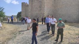 Иностранные дипломаты посетили в Агдаме место будущего Нагорного парка и крепость Шахбулаг (ФОТО)