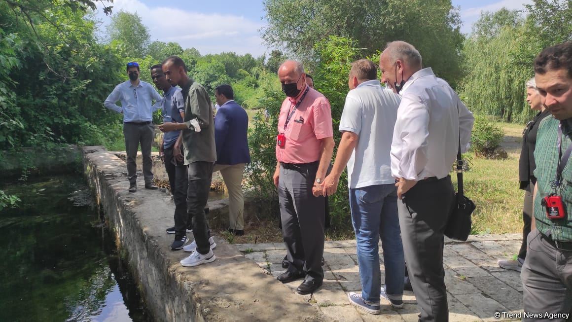 Иностранные дипломаты посетили в Агдаме место будущего Нагорного парка и крепость Шахбулаг (ФОТО)
