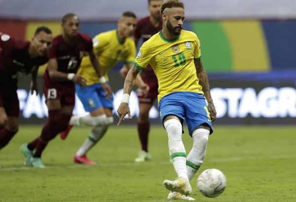 Сборная Бразилии второй раз подряд вышла в финал Кубка Америки по футболу