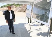 Президент Ильхам Алиев ознакомился со строительством моста на «Дороге Победы» (ФОТО)