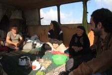 В Азербайджане снимается фильм о супербабушке, которая противостояла волкам (ФОТО)