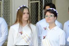 "Последний звонок" в школах Азербайджана  (ФОТО)