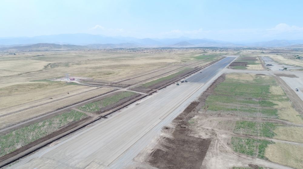 Президент Ильхам Алиев и Первая леди Мехрибан Алиева прибыли в Физулинский район (ФОТО/ВИДЕО)