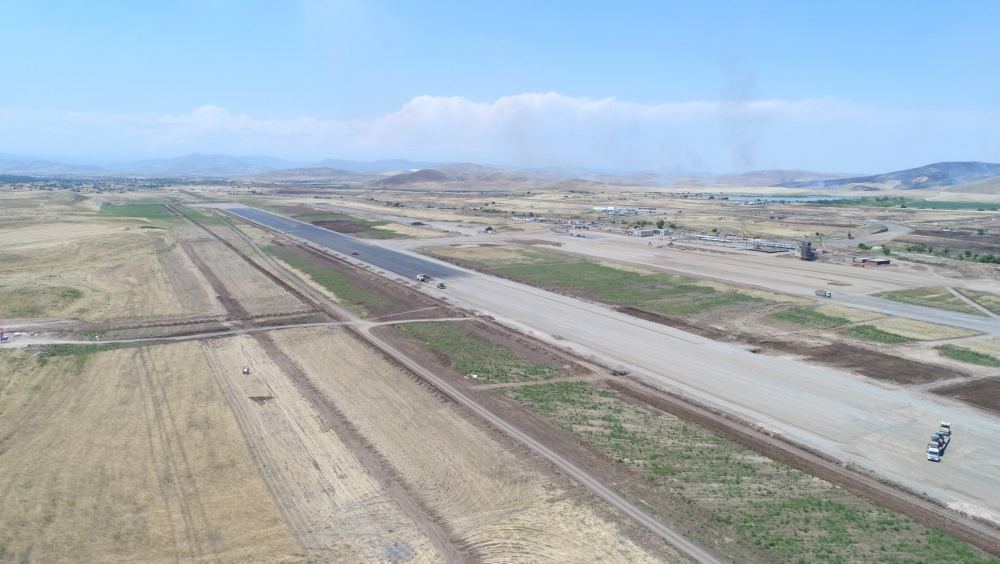 Президент Ильхам Алиев и Первая леди Мехрибан Алиева прибыли в Физулинский район (ФОТО/ВИДЕО)