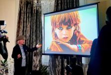 В Баку представлена выставка работ всемирно известного фотографа Резы Дегати об Афганистане (ФОТО)