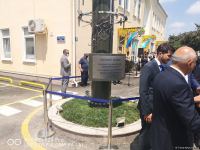 В городе Гусар состоялась торжественная церемония открытия инсталляции, посвященной аппарату Илизарова (ФОТО)