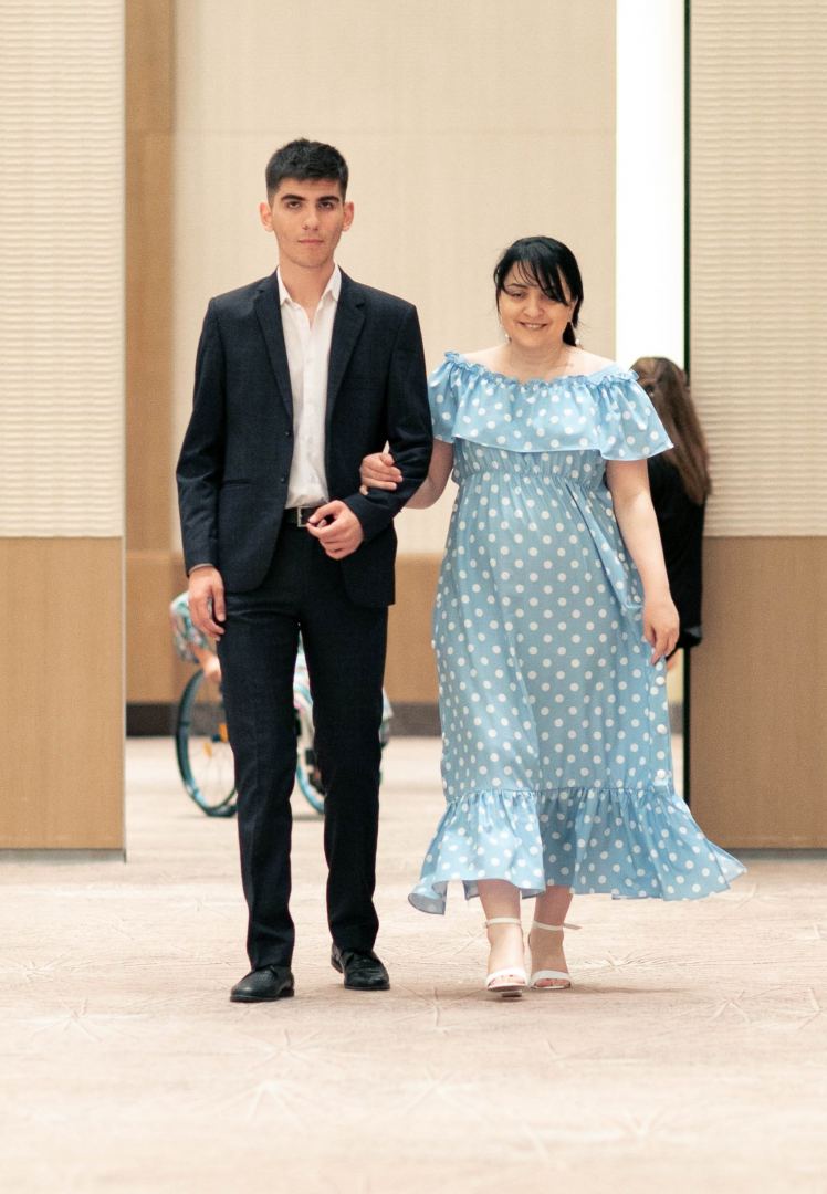 В Баку прошло дефиле адаптивной моды – мир красоты без границ и с удобством (ВИДЕО, ФОТО)