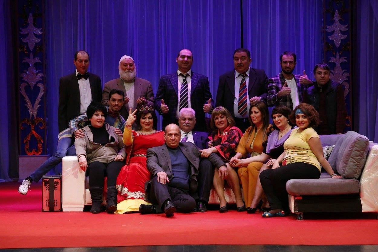 Режиссер Аскер Аскеров отмечает юбилей: Генератор силового поля (ФОТО)