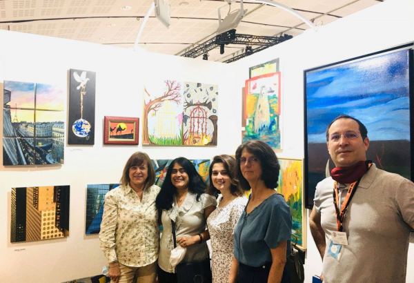 Картины азербайджанских художников представлены в Лувре, или Прибытие Шарля де Голля в Баку (ФОТО)