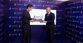 Подписан Меморандум о сотрудничестве между АМИ Trend и Международным центром Низами Гянджеви (ФОТО)