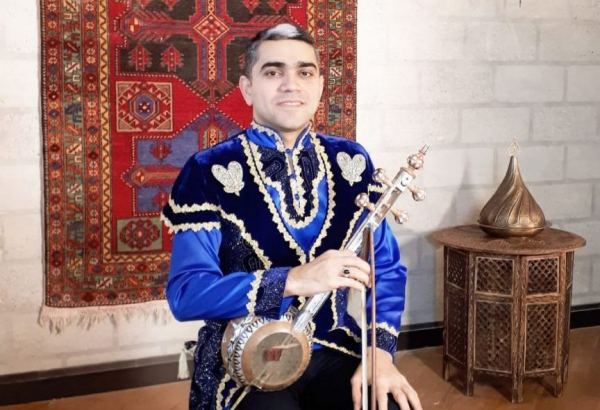 Шуша звучит в кяманче. Очень красиво! (ФОТО/ВИДЕО)