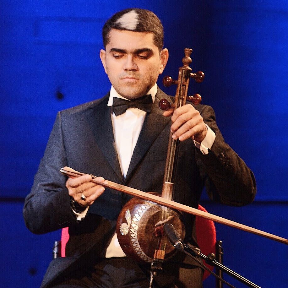 Шуша звучит в кяманче. Очень красиво! (ФОТО/ВИДЕО)