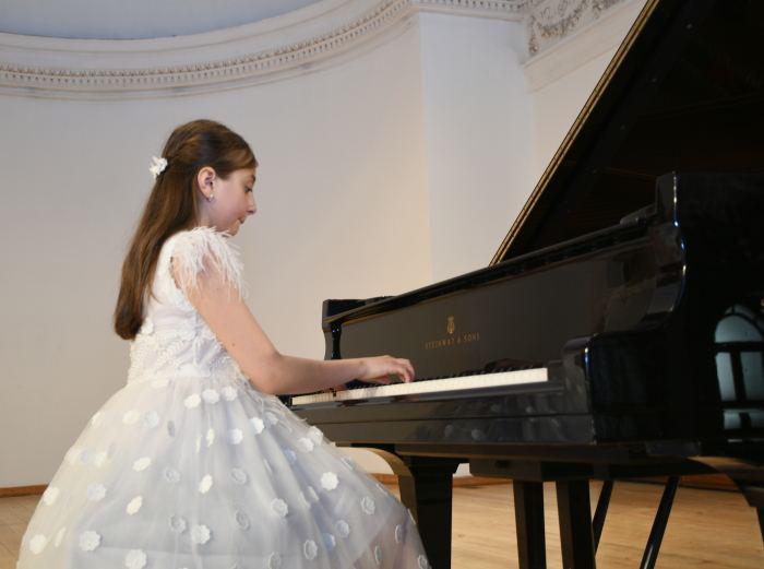 С чего начались летние каникулы в Баку? (ФОТО/ВИДЕО)