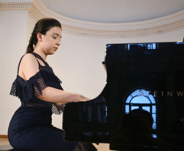 С чего начались летние каникулы в Баку? (ФОТО/ВИДЕО)