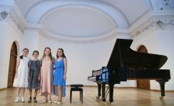 С чего начались летние каникулы в Баку? (ФОТО/ВИДЕО)