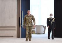 Президент, Верховный главнокомандующий Ильхам Алиев встретился с группой руководителей и личного состава Азербайджанской армии по случаю Дня Вооруженных сил (ФОТО) (версия 2)