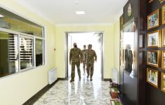 Президент Ильхам Алиев ознакомился с условиями, созданными в новом военном городке Военно-воздушных сил Министерства обороны и служебных квартирах для семей военнослужащих (ФОТО/ВИДЕО)