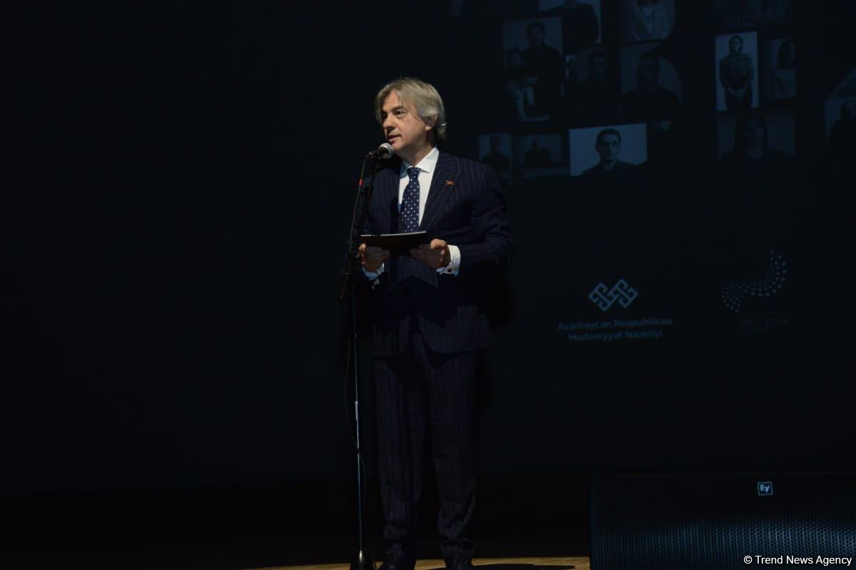 В Баку состоялась премьера историко-документального фильма "BİZ" о 44-дневной Отечественной войне (ФОТО)