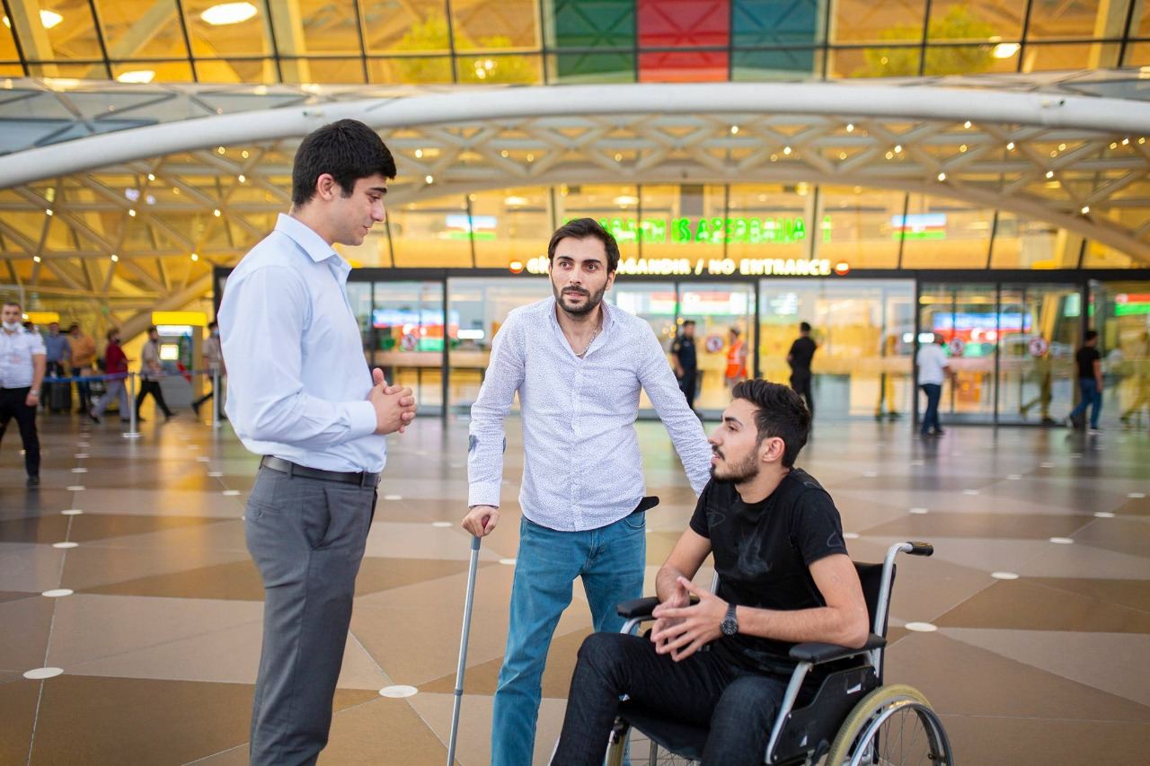 Из Турции на родину после лечения вернулись еще четверо азербайджанских военнослужащих (ФОТО)