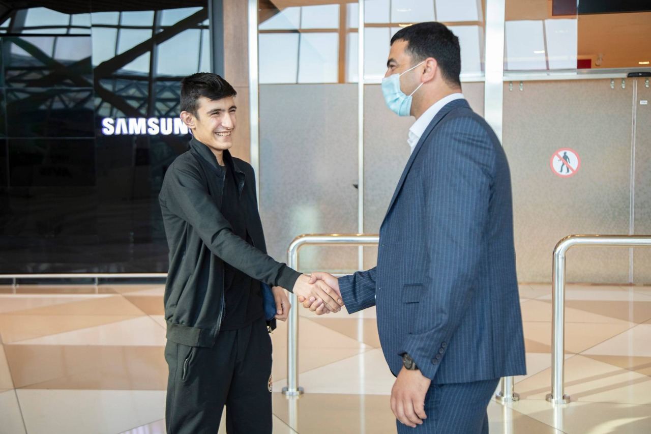 Из Турции на родину после лечения вернулись еще четверо азербайджанских военнослужащих (ФОТО)