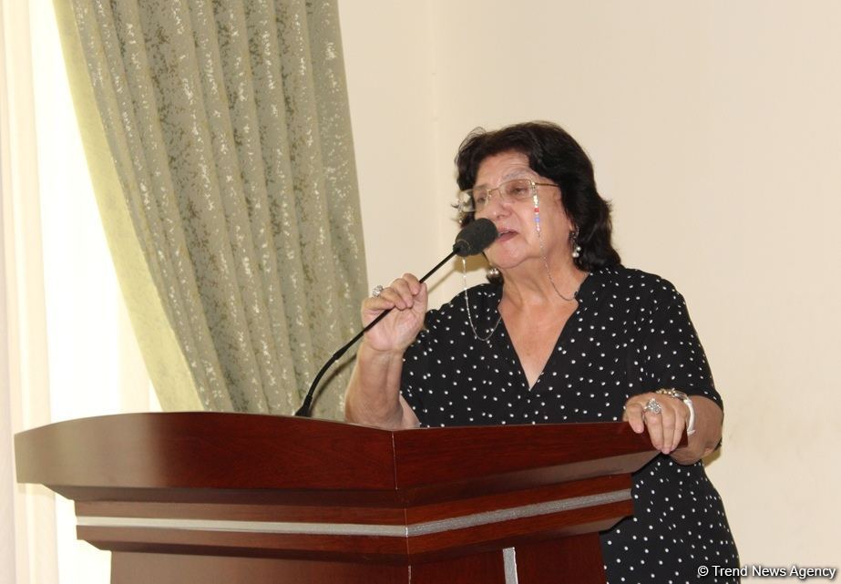 В Баку  состоялась церемония награждения победителей конкурса газелей-романсов (ФОТО)