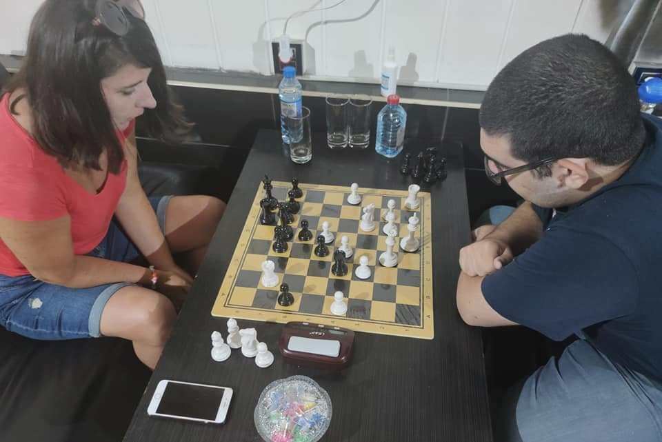 В Баку открылся Дом фианкетто с Шерлоком Холмсом и доктором Ватсоном  (ФОТО)