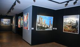 В Баку представлены ювелирные изделия - главный элемент цветок харыбюльбюль (ФОТО)